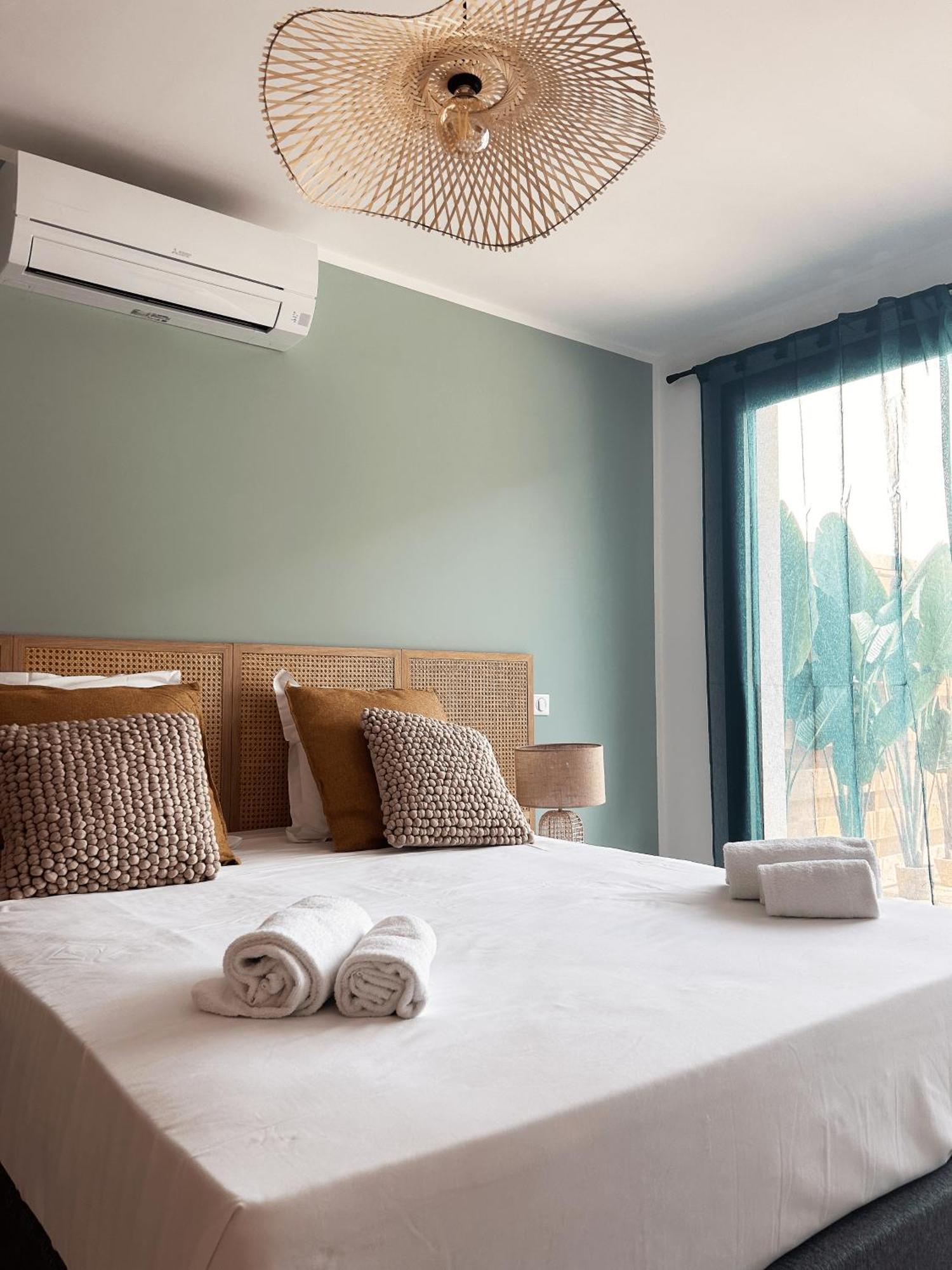 Hotel A Stretta Проприано Екстериор снимка