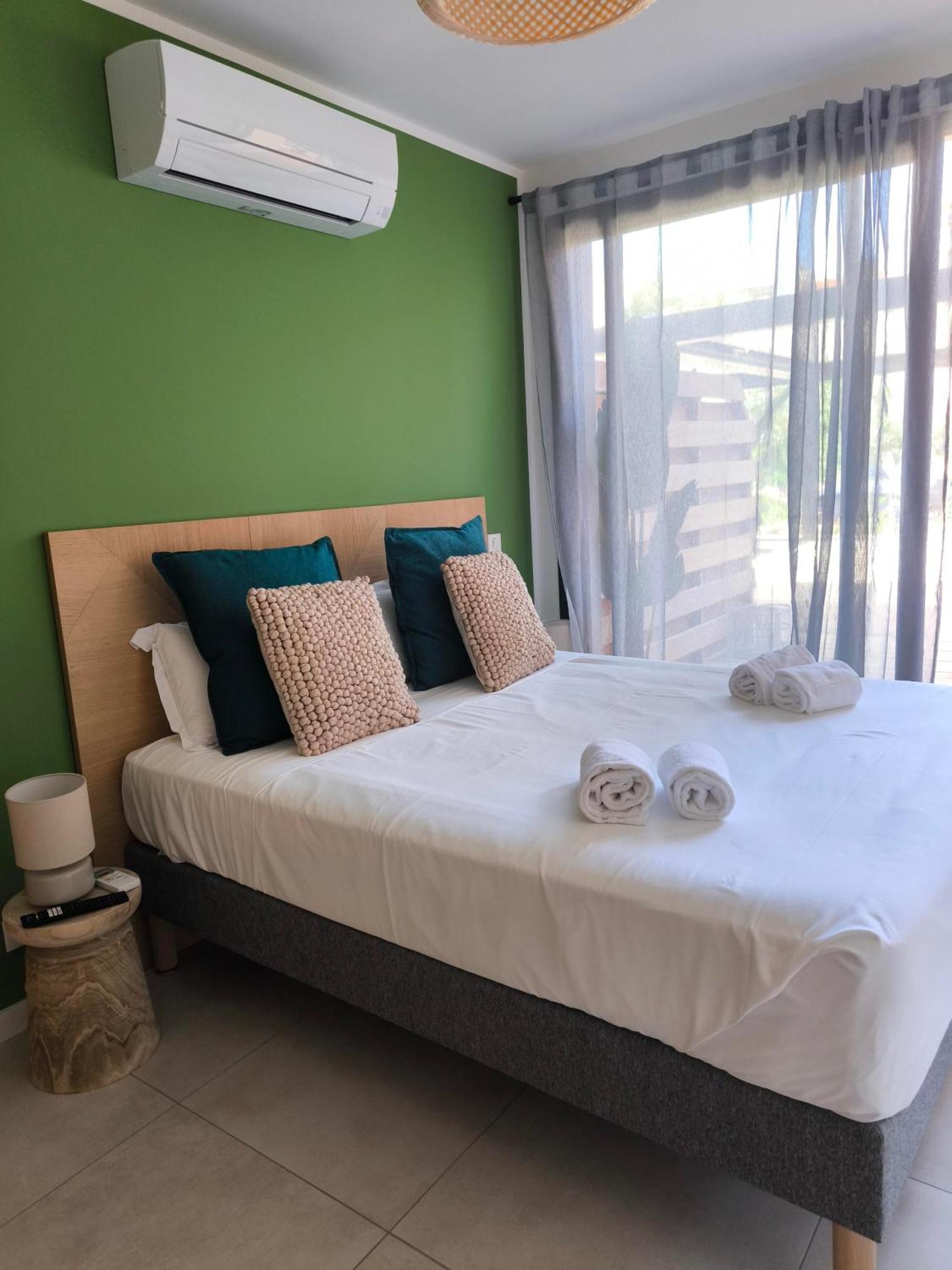 Hotel A Stretta Проприано Екстериор снимка
